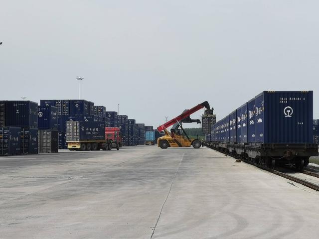 省時(shí)即辦自助！吉林省交通運(yùn)輸廳推出三項(xiàng)便民措施助力道路貨物運(yùn)輸